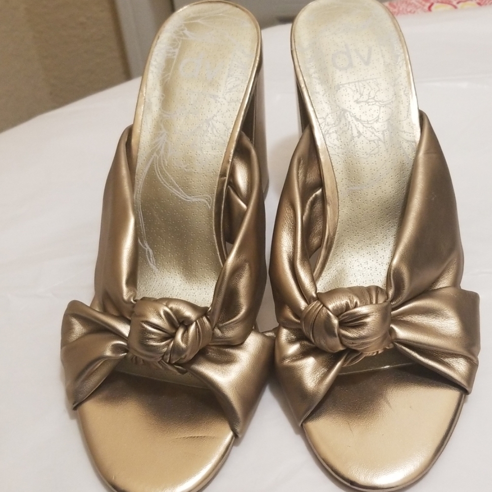 Ladies Shoes
